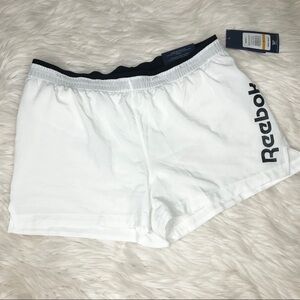 NWT Reebok Relaxed Pop Winner Shorts